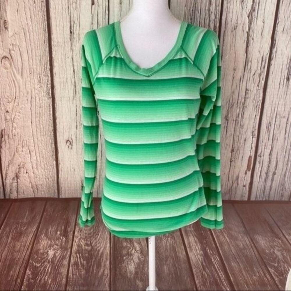 Arizona Tee Shirt Womens Juniors Medium‎ Green Striped Long Sleeve Basic Casual